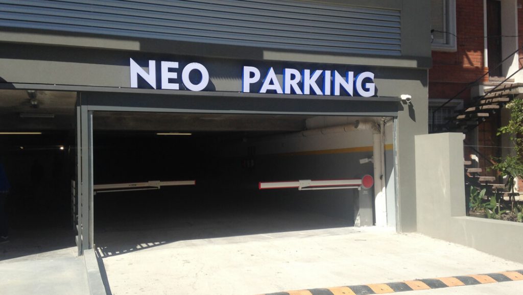 Neo Buxareo Parking